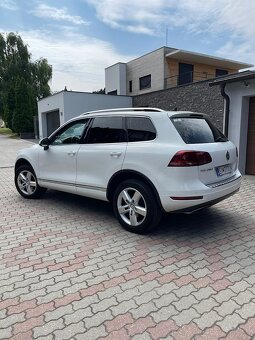 Touareg 4.2 V8 TDI Tiptronic - 7