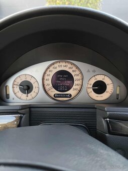 Mercedes Benz E320 CDI w211 - 7