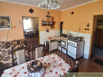 Rodinný dom v pokojnom prostredí na okraji obce Klokočov - 7