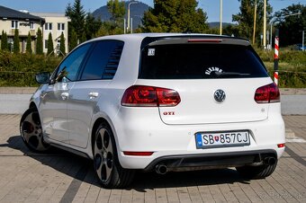 VW Golf GTI 2.0TSI - 7