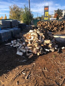 Predám palivove drevo buk jasen doprava 30km gratis - 7
