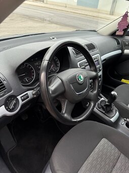 Škoda Octavia 2 Combi Facelift 1.6 TDI 77kw ťažné ELEGANCE - 7