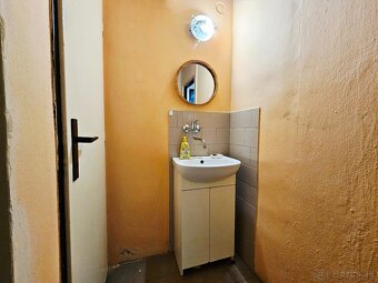 Na prenájom priestory Čapajevova 8, výmera 82 m2 - 7