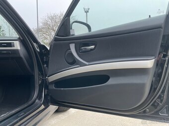 BMW e91 2.0d 105kw - 7