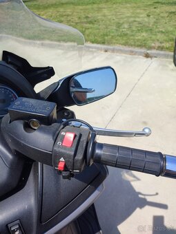 Suzuki burgman - 7