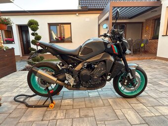 Yamaha MT09 - 7