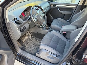 VW Touran 1,9tdi ,77kw,r.v 2010 - 7