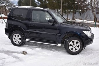 Mitsubishi Pajero - 7