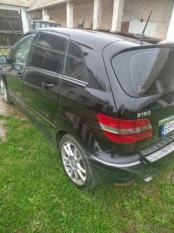 Predam Mercedes Benz - 7
