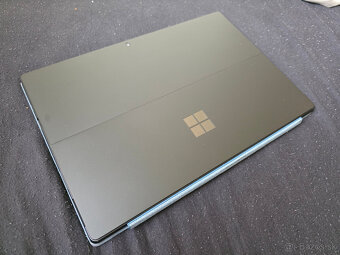 Micorosft Surface Pro 7+ - 7