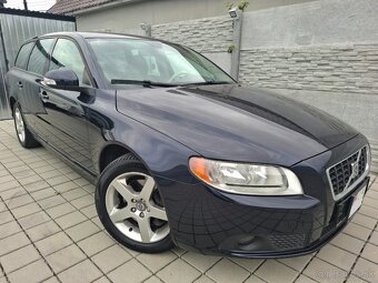 VOLVO V70 2.4D D5 A/T FACELIFT - 7