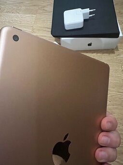 Tablet Ipad 7.gen /Super cena/ - 7