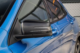 Mercedes-Benz GLA 200 d 4MATIC - 7