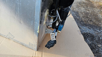 Absorpčná chladnička Thetford N4142E+ (12V, 220V, plyn) - 7