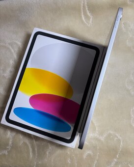 Apple iPad 10.9 256GB Wi-Fi Silver. Ako novy. - 7