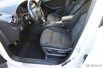 Mercedes b trieda - 7