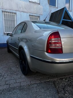 Škoda SuperB 2.5TDI - 7