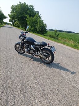 KAWASAKI ZEPHYR 550 - 7