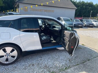 BMW i3 benz PHEV 125kw rex - 7