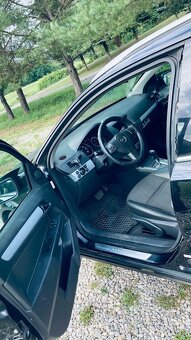 Opel Astra H 1.9 automat - 7