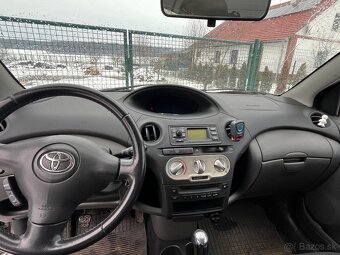 Toyota yaris - 7