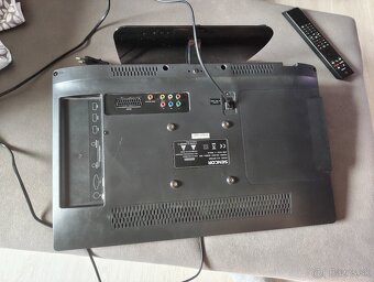 Predám PlayStation 3 (PS3) + hra The Last of Us - 7