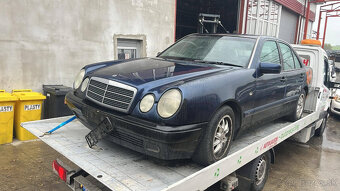Mercedes Benz E 240 125kw - 7
