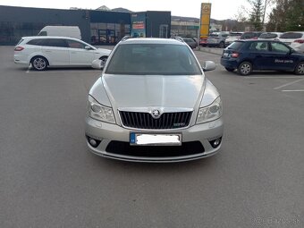 Skoda Octavia Combi RS 2.0 TDI DSG F1 - 7
