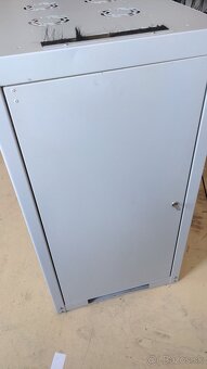 Rack skriňa 22U - 7