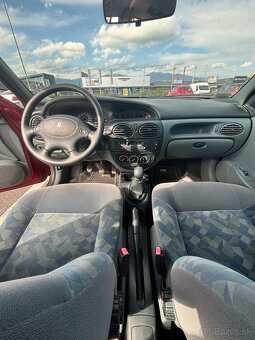 Megan 54 000km - 7