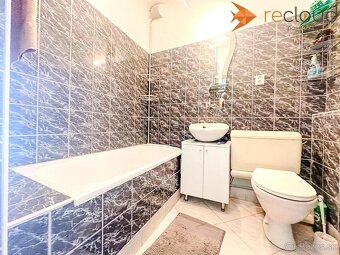 2 izbový byt s balkónom a nádherným výhľadom n ul. J Bottu v - 7