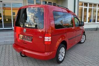 VW CADDY 1.6 TDI, FÓLIE, ŤAŽNÉ, ALU R16, ORIGINÁL 148.762 KM - 7