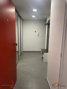 2-izbový byt s PARKOVACÍM miestom v cene - 7