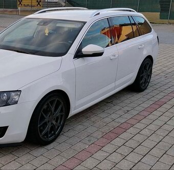 Skoda Octavia - 7