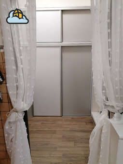 JEDINE U NÁS Prenájom 1izbového bytu s loggiou v BB - 7