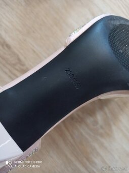 Lodičky trblietavé - 7