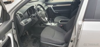 Predám Kia Sorento - 7