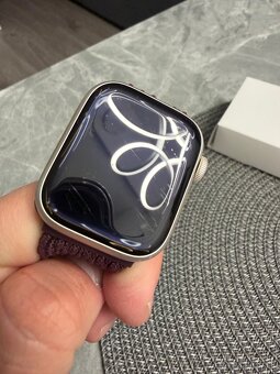 Apple Watch 8 - 7