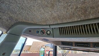 Traktor New Holland 8870 - 7