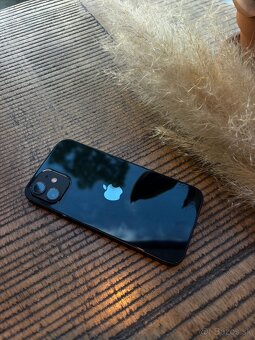 iPhone 12 64b Black - 7