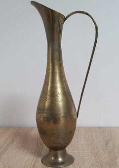 Poháre, čaše, vázy, ozdobné tanier, misa. - 7