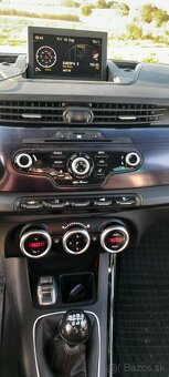 Alfa Romeo Giulietta Tbi QV - 7