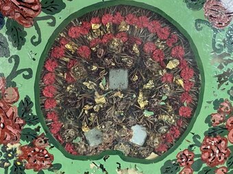 Maľovaný ľudový svadobný obraz zo svadobnými venčekmi - 7