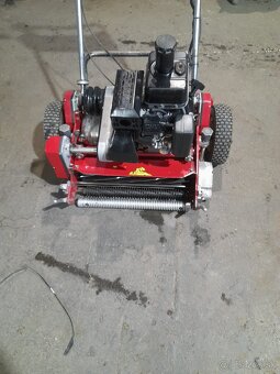 Vretenová kosačka TORO - 7