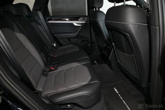 VW Touareg 3.0TDI 210kW R-line Tažné Webasto Pano HUD NightV - 7