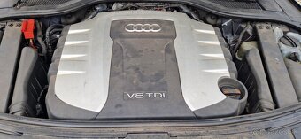 AUDI A8 4,2 V8 QUATTRO TIPTRONIC AUTOMAT - 7
