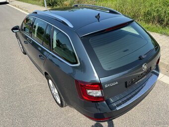 Škoda Octavia Combi 2.0 TDI Style DSG 4x4 - 7
