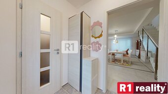 Dvojdom "SpA 24" /2 x 4 izbové byty s vlastným pozemkom/dv - 7