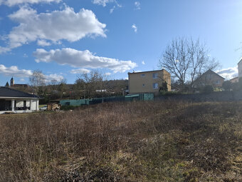 Stavebný pozemok na okraji obce Šišov pri Bánovciach n./B. - 7
