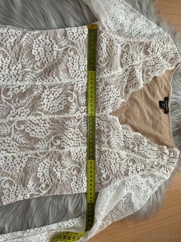Elegantné čipkované body - 7